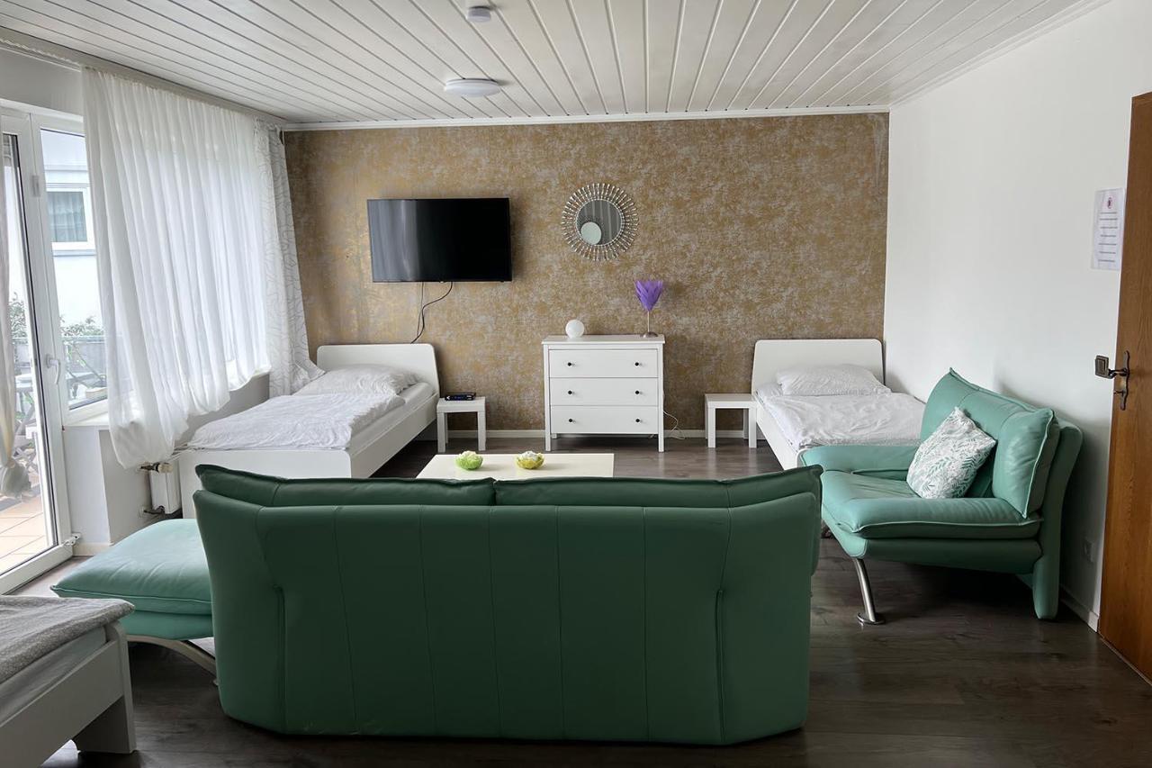 Cozy Worker Apartments Нидеркассель Экстерьер фото