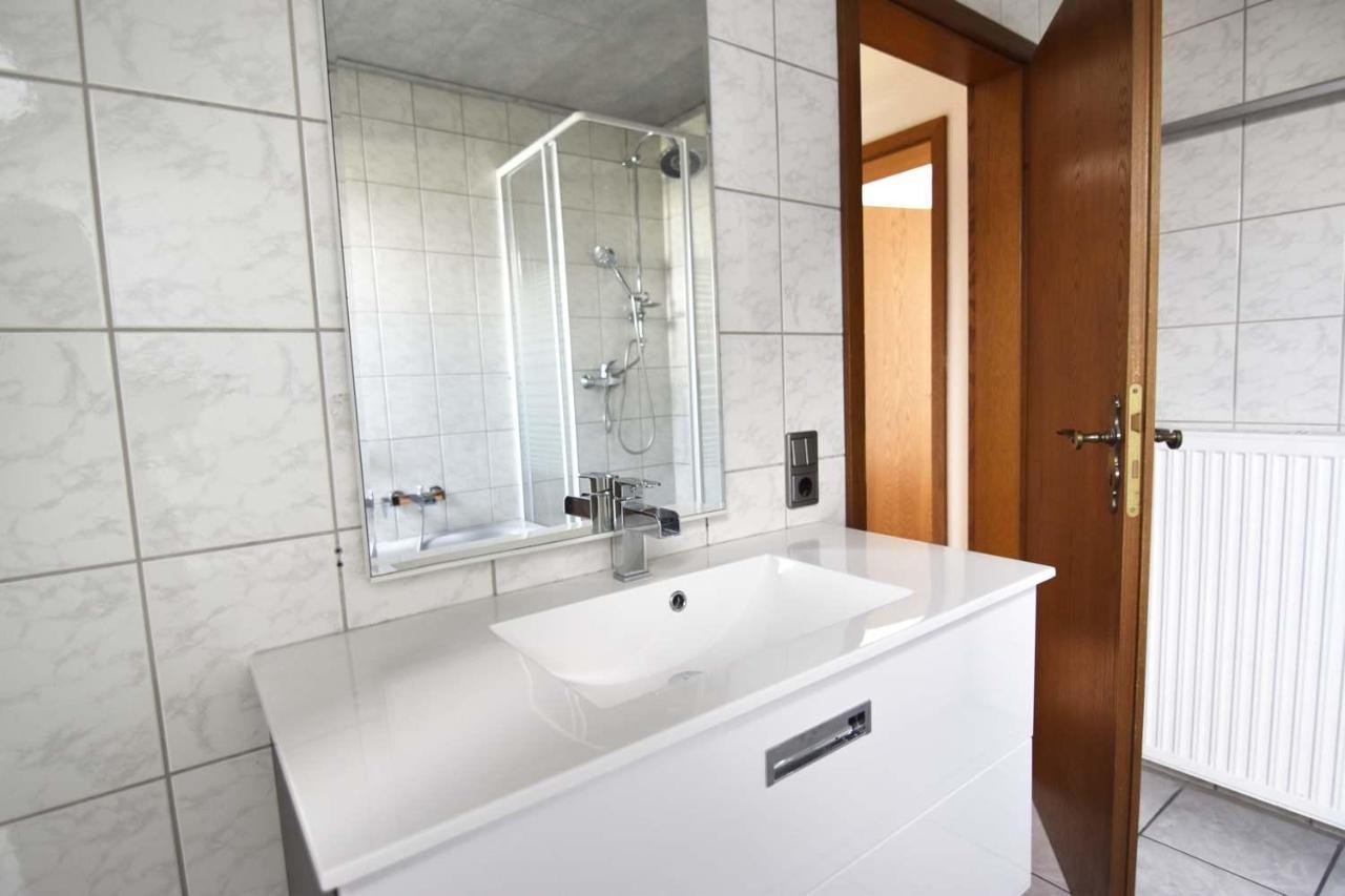 Cozy Worker Apartments Нидеркассель Экстерьер фото
