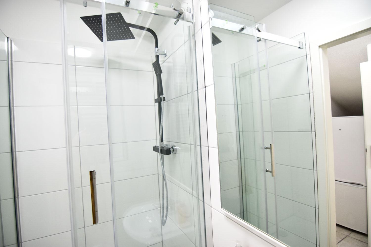Cozy Worker Apartments Нидеркассель Экстерьер фото